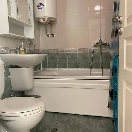 Luxury Breeze Apartment *
