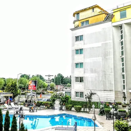 Luxury Breeze Słoneczny Brzeg